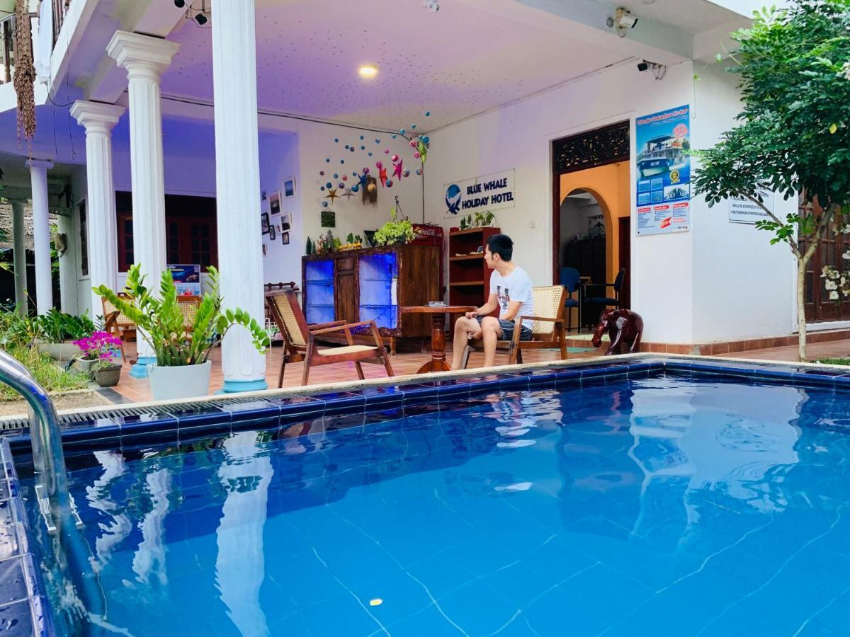 Blue Whale Holiday Hotel Mirissa Extérieur photo